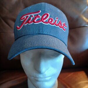 Titleist Men's Fitted Golf Hat Blue/Red Size S/M Stretch New WO Tags